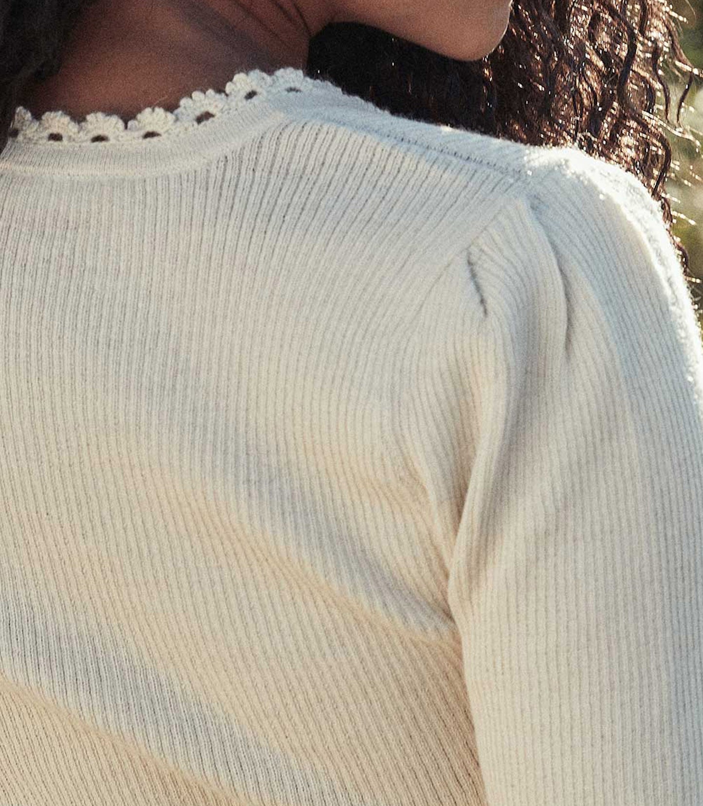 HMD -- LAVINIA CARDIGAN SWEATER -- CREAM