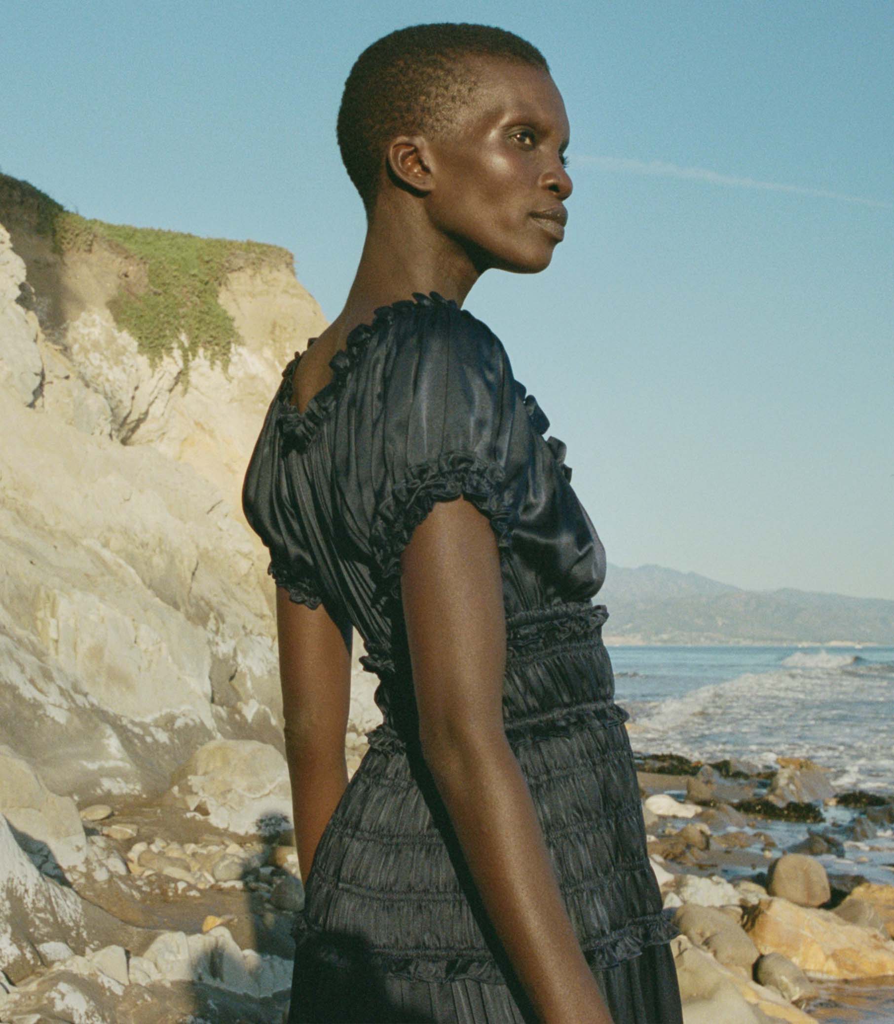 HMD -- LEANNE DRESS -- NAVY view 6
