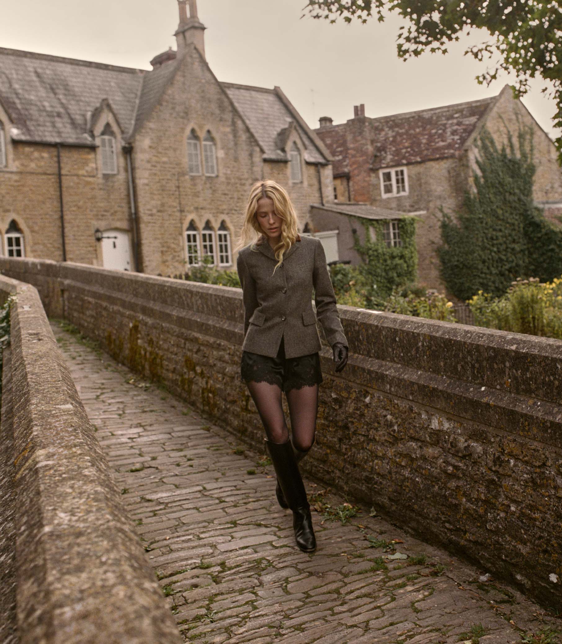 LENNON BLAZER -- ENGLISH HERRINGBONE view 35