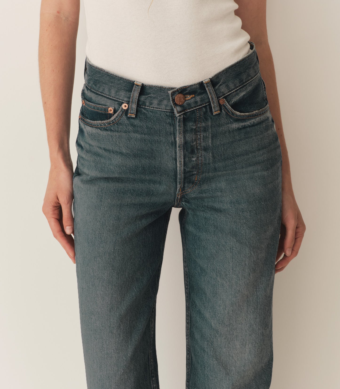 The ‘90s-inspired Leone Jean features a slightly slouchy fit, a medium rise, a button fly, and a straight leg—plus pointed back pockets and classic front pockets.