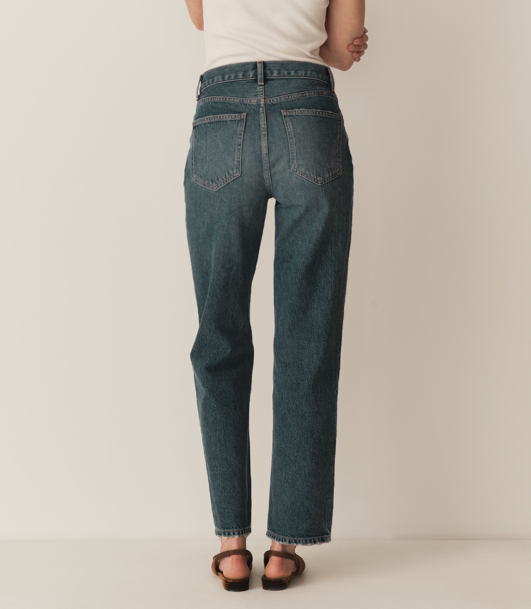 HMD -- LEONE JEAN -- ALBI WASH view 3