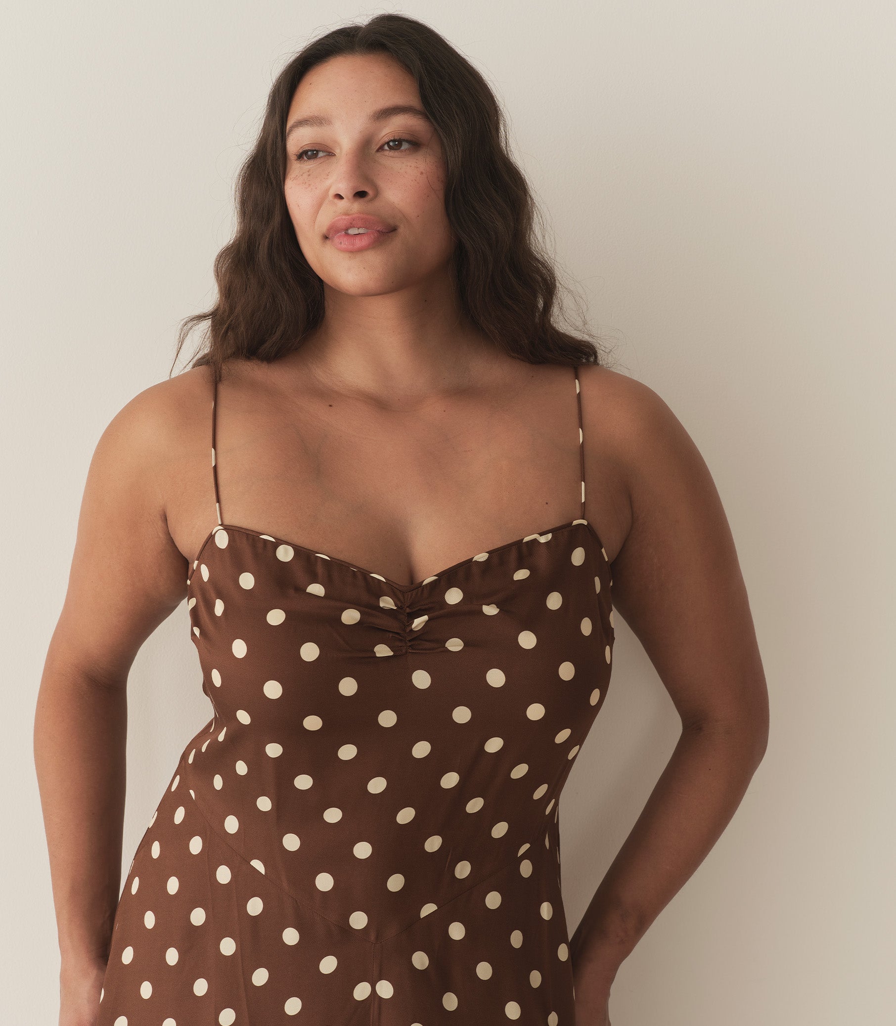 HMD -- LORRAINE DRESS -- GEORGINE DOT view 2
