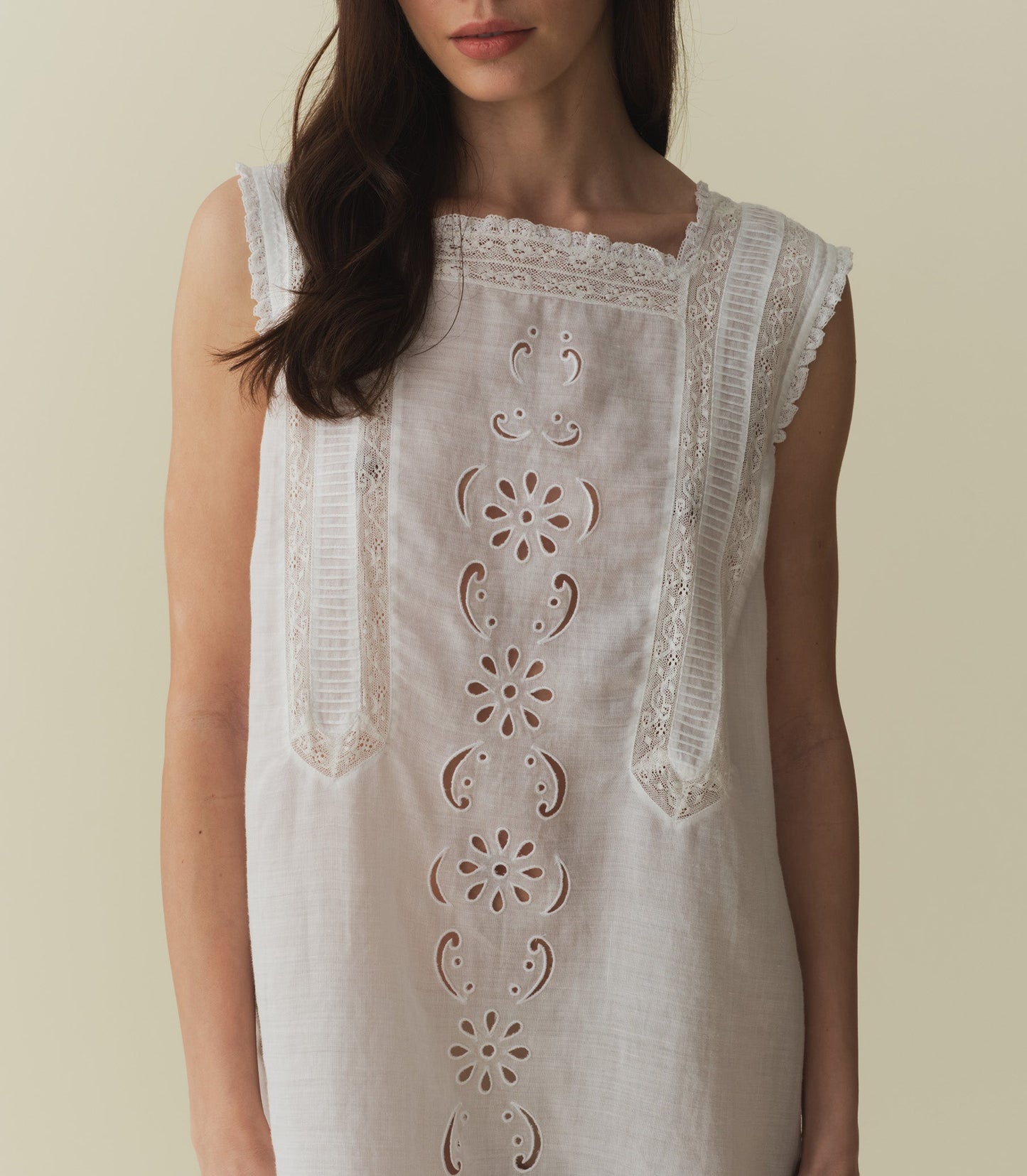 HMD -- LUA DRESS -- SALT