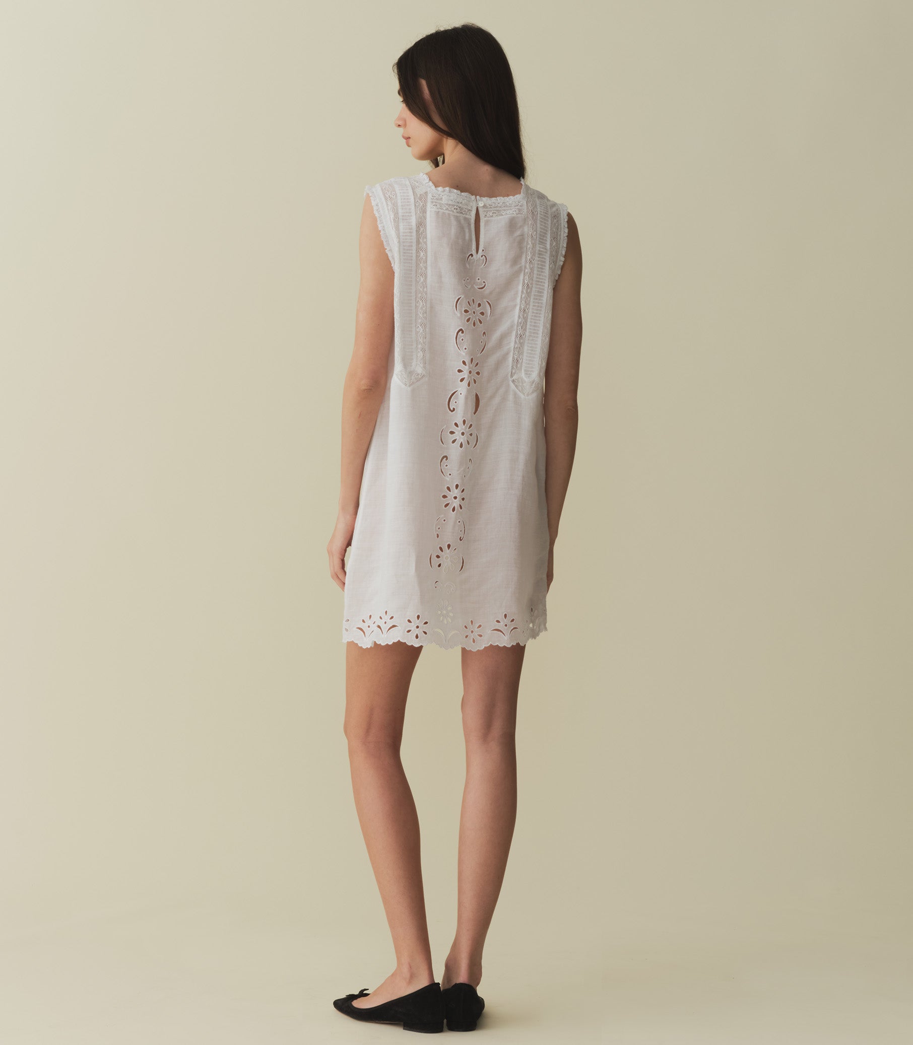HMD -- LUA DRESS -- SALT view 3
