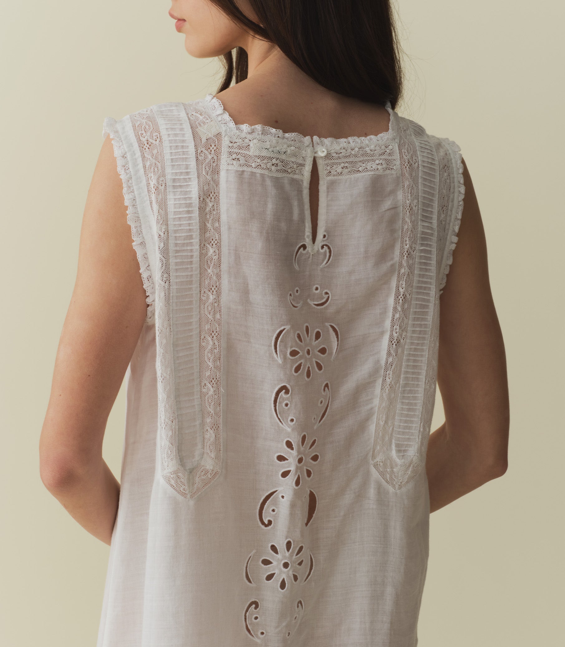 HMD -- LUA DRESS -- SALT view 4
