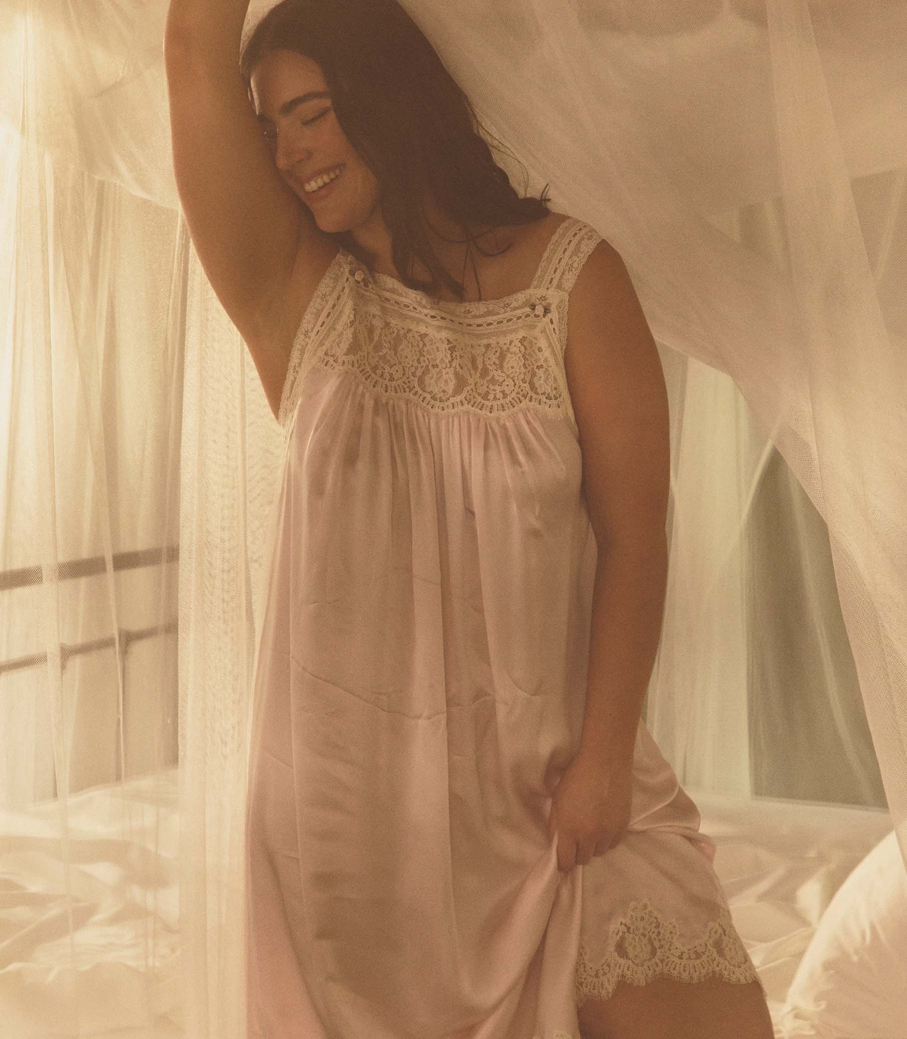 LUCIANE DRESS -- POWDER ROSE view 3
