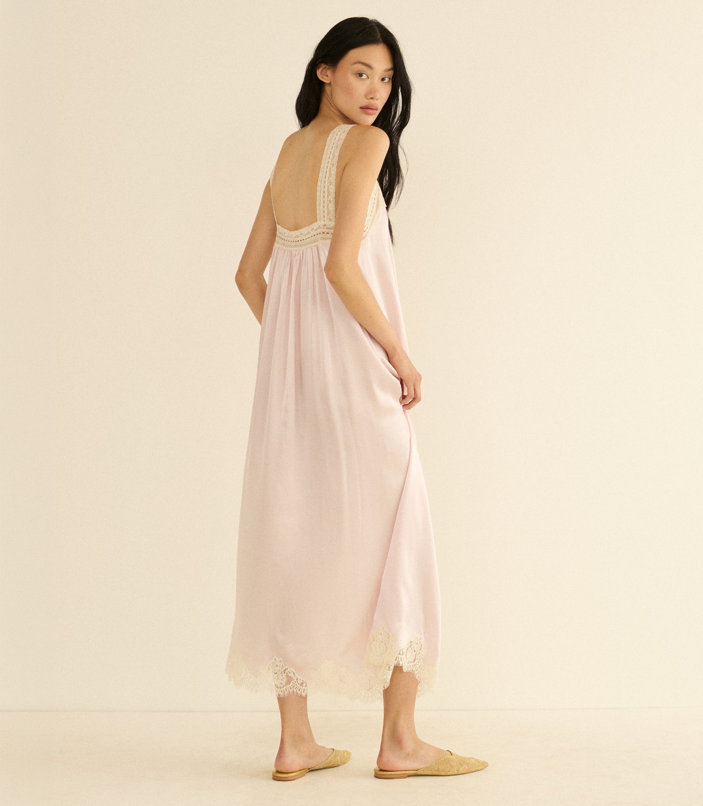 LUCIANE DRESS -- POWDER ROSE
