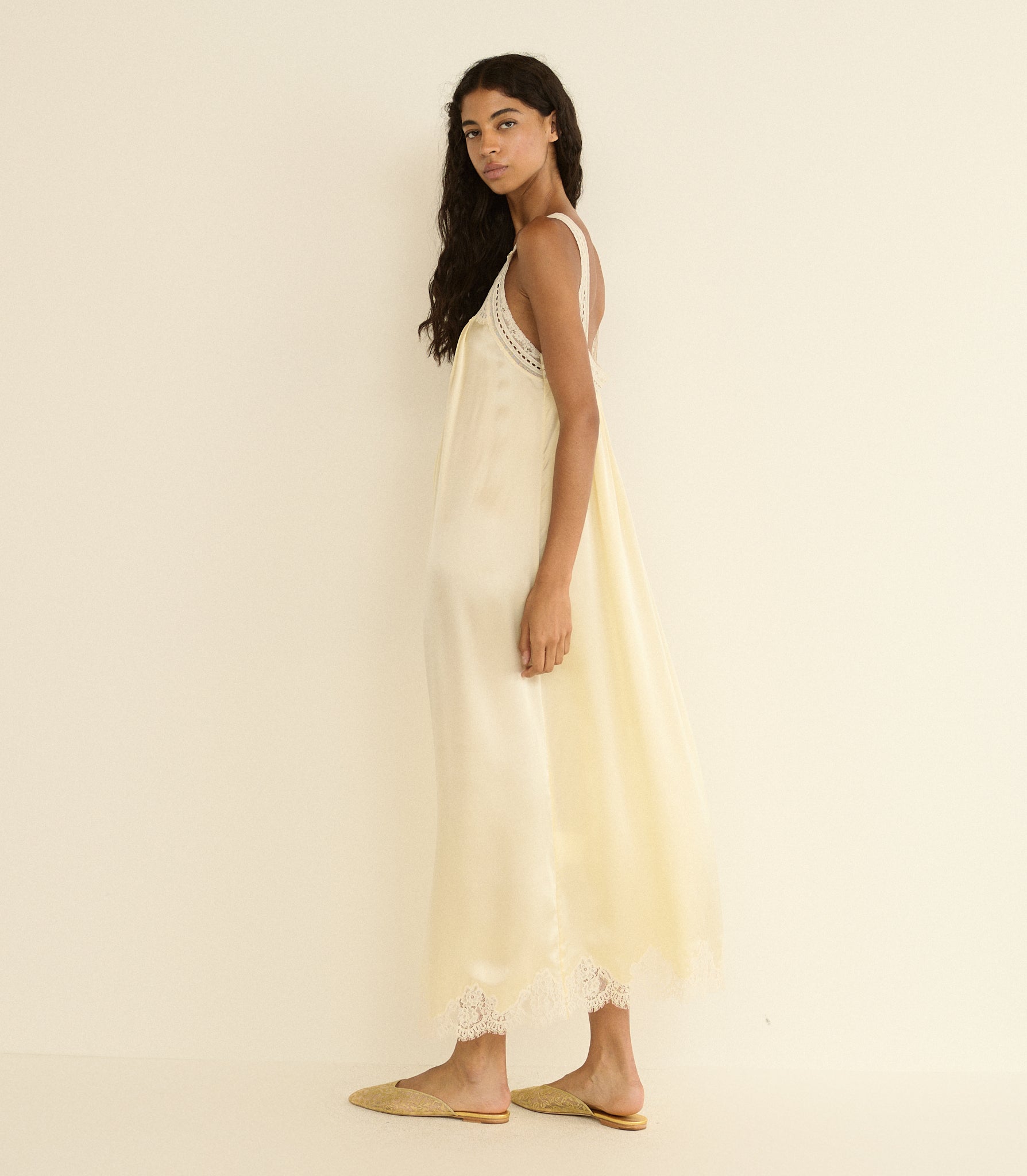 LUCIANE DRESS -- VANILLA view 4
