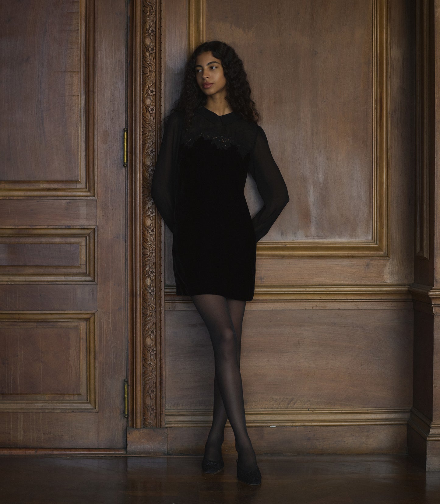 MADELYNNE DRESS -- BLACK