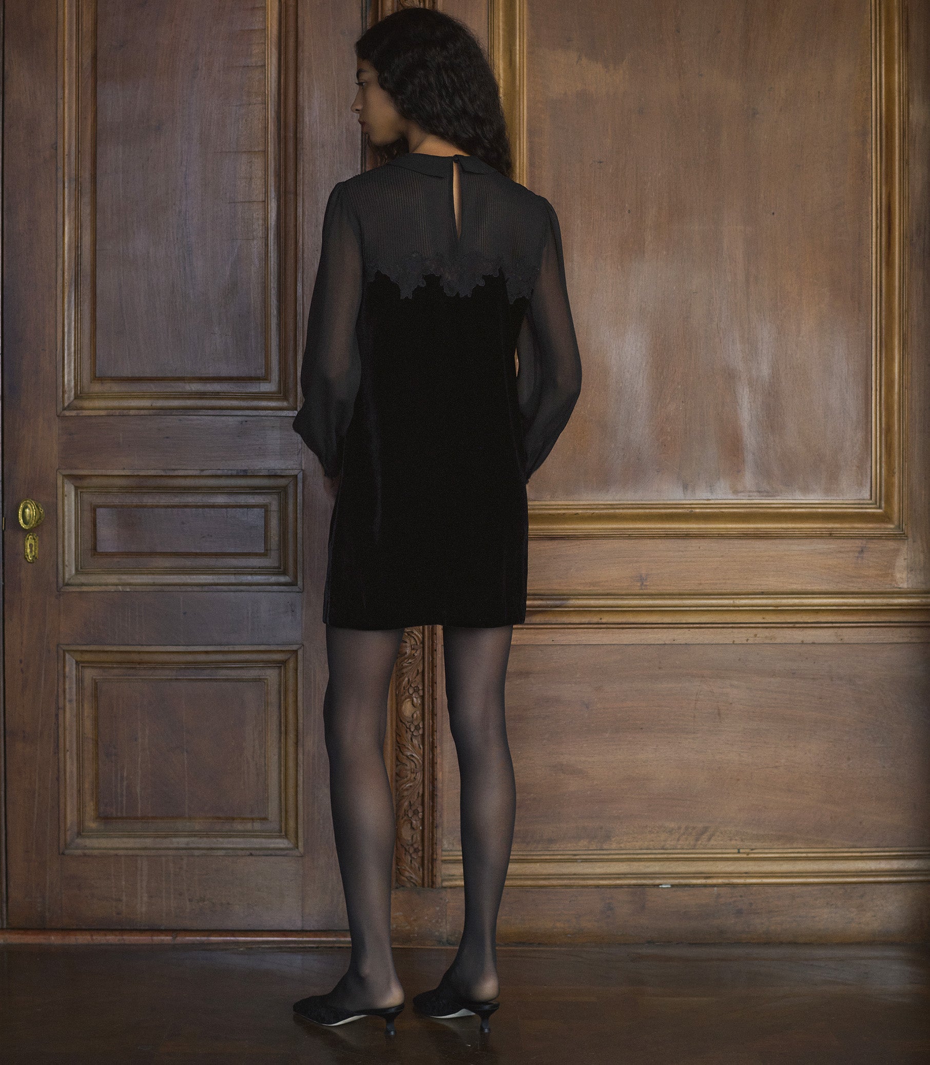 MADELYNNE DRESS -- BLACK view 5