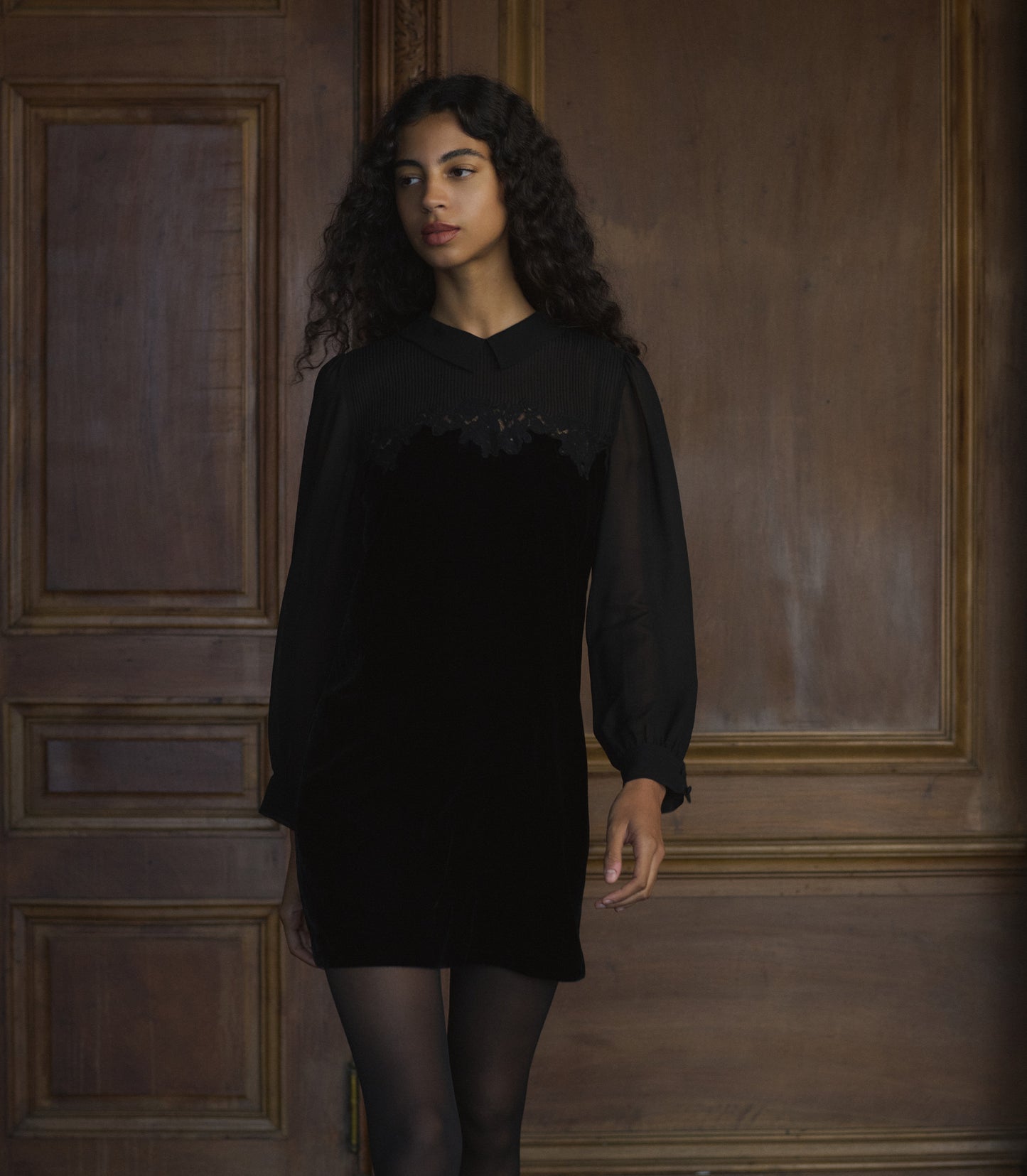 MADELYNNE DRESS -- BLACK