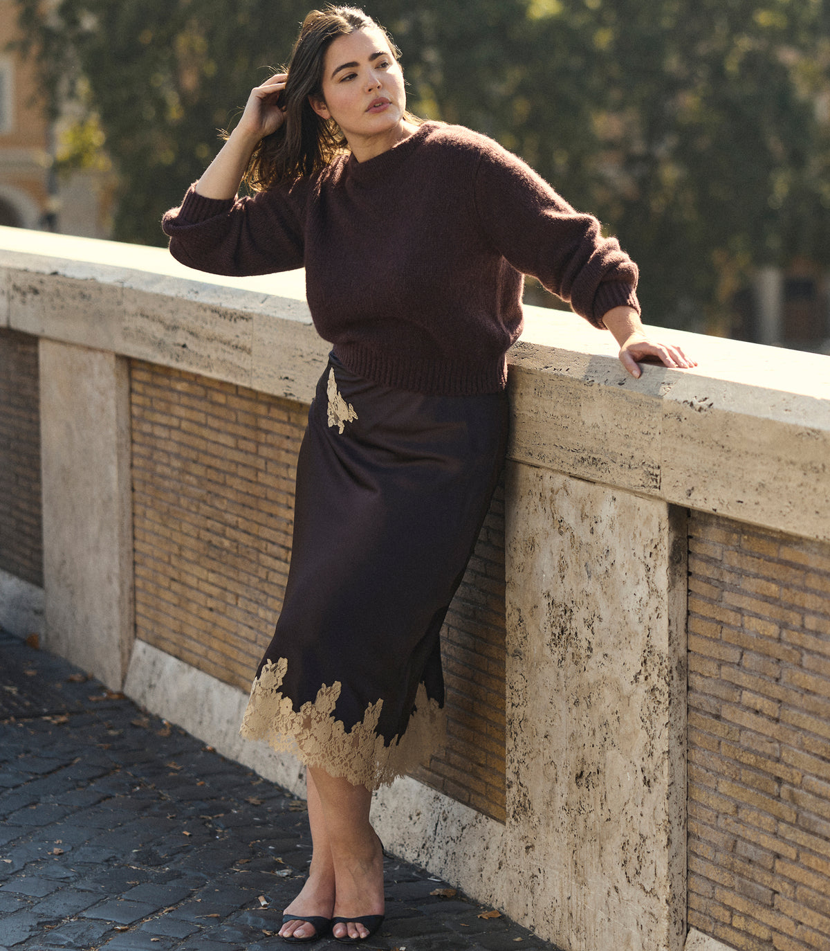 MAIRE SWEATER -- RED UMBER