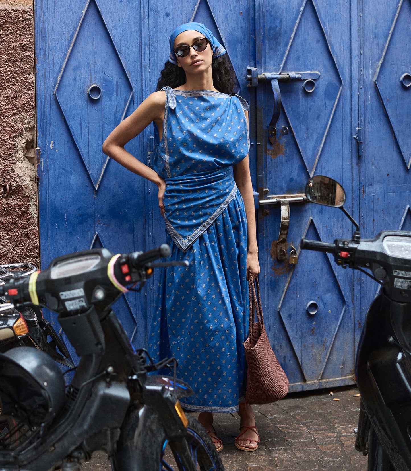 MARCIETTE SKIRT -- EARTHA PAISLEY