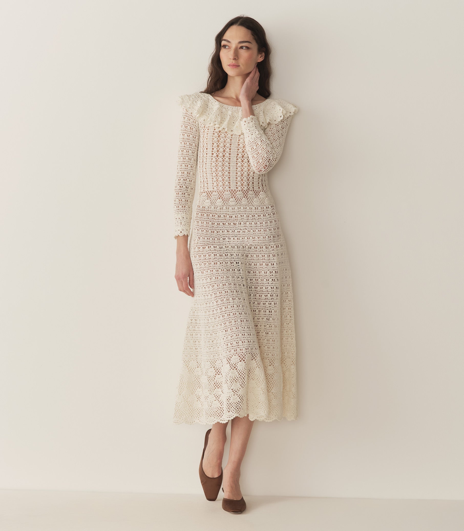 HMD -- MARGOT DRESS -- PEARL view 4
