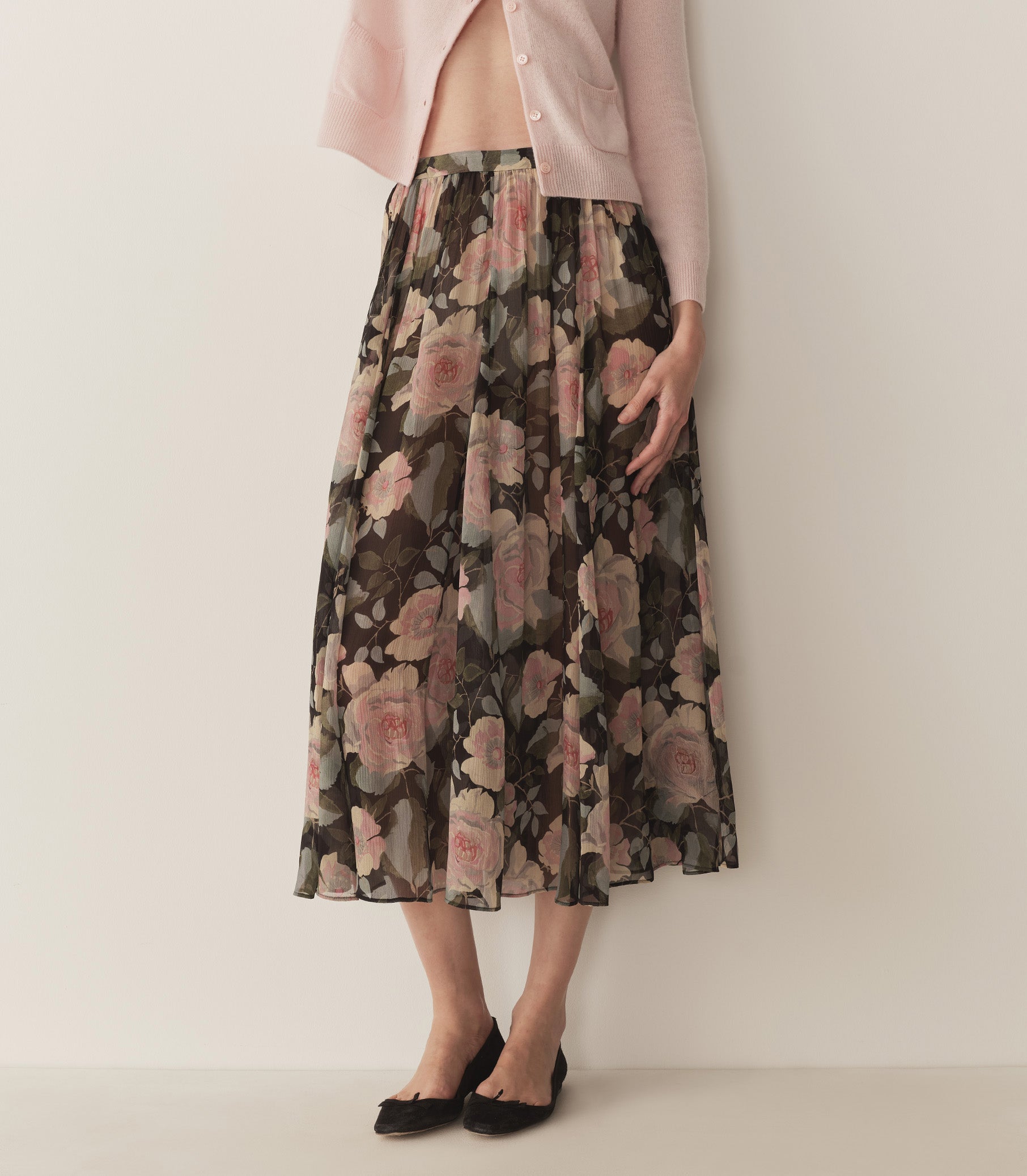 HMD -- MEADOW SKIRT -- ROSE GARDEN FLORAL view 3
