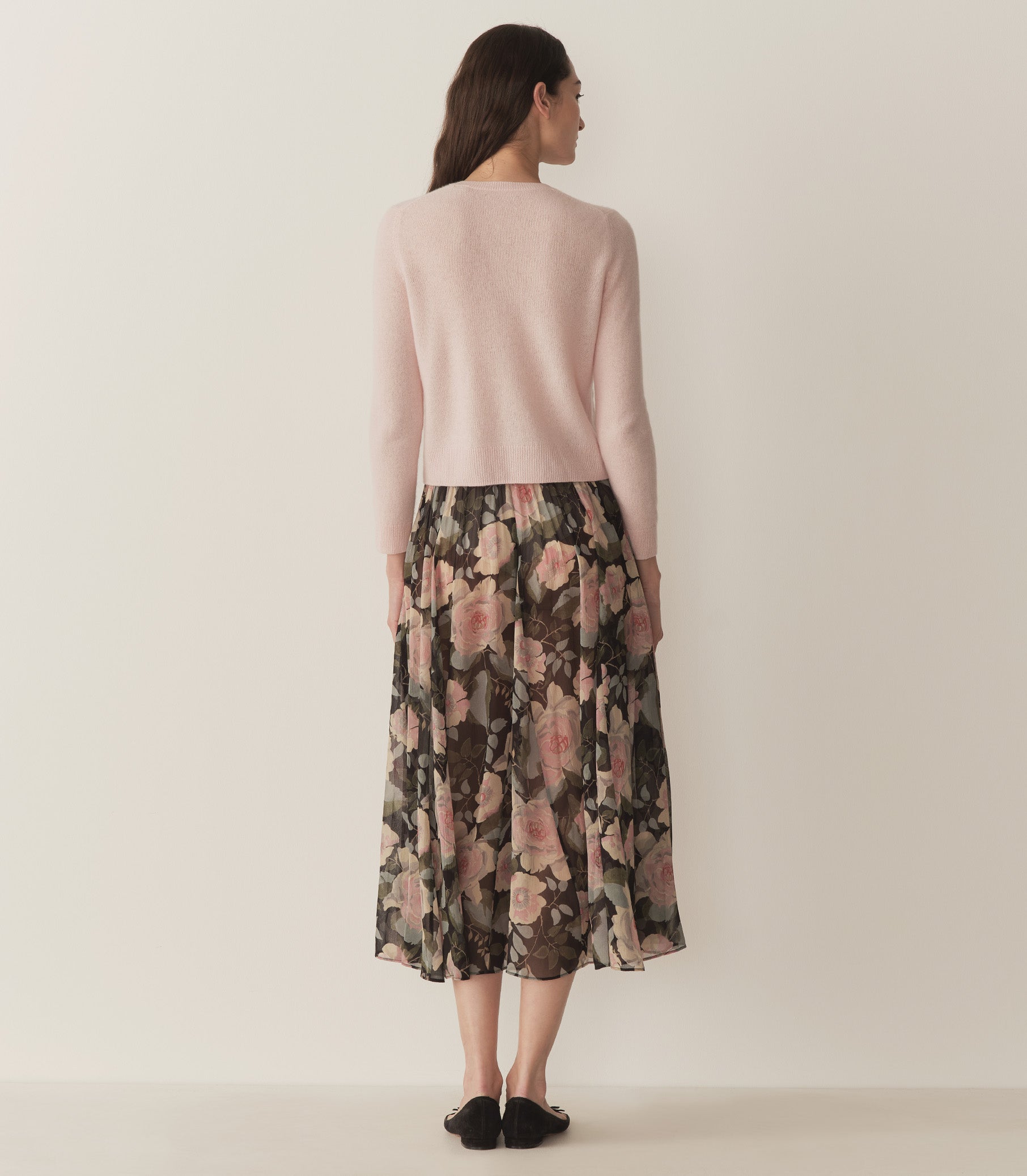 HMD -- MEADOW SKIRT -- ROSE GARDEN FLORAL view 4
