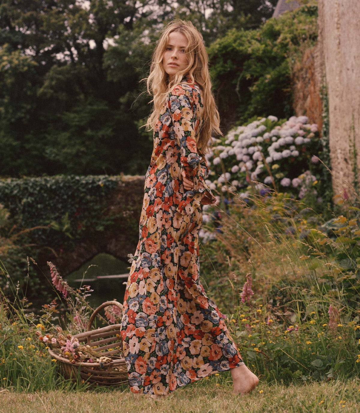 HMD -- MUSETTA DRESS -- POPPY MEADOW view 5
