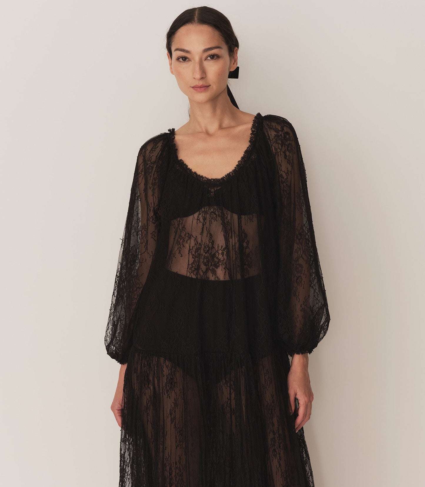 HMD -- NEVAEH DRESS -- BLACK