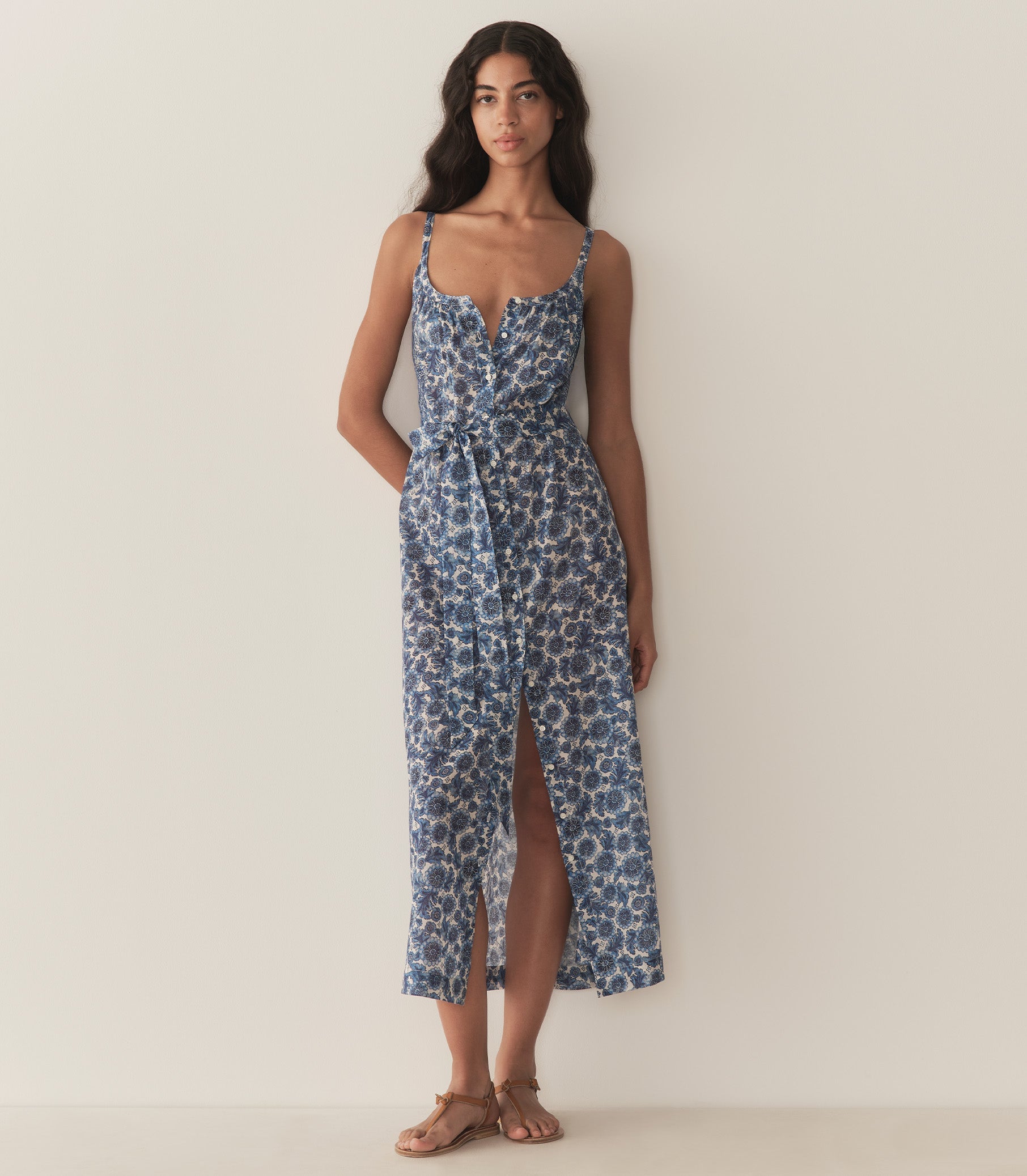 HMD -- NEVITA DRESS -- BLEU SOLEIL FLEURIT view 4
