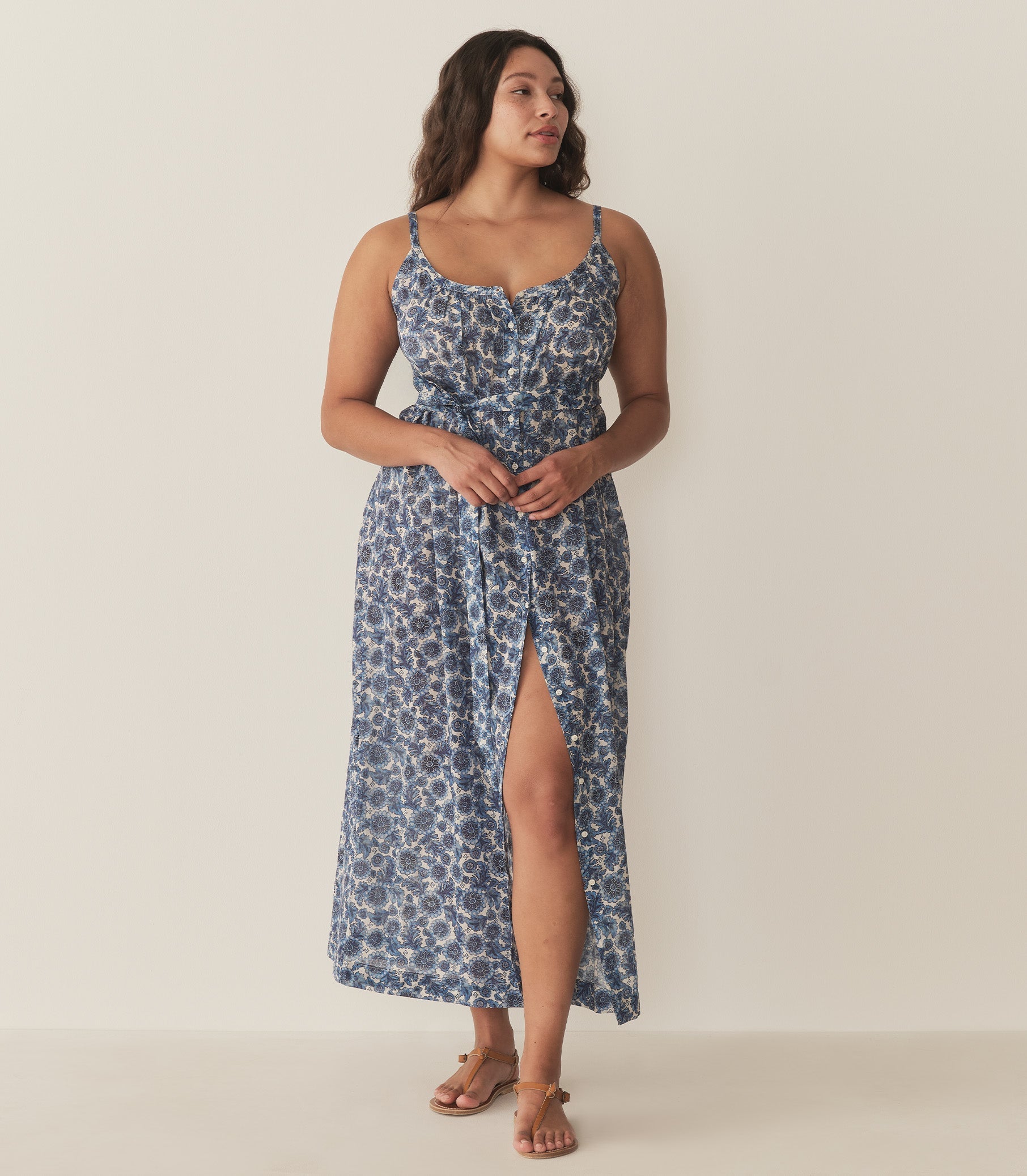 HMD -- NEVITA DRESS -- BLEU SOLEIL FLEURIT view 3
