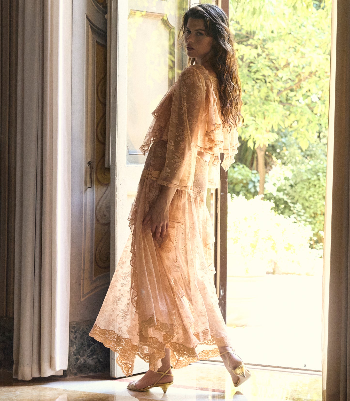 NOELLIE SKIRT -- TOASTED ALMOND