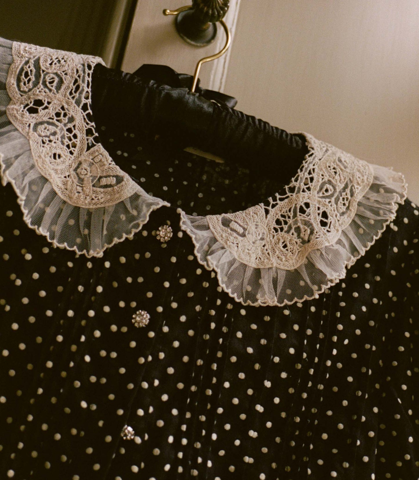 OLETA TOP -- NOIR DOT