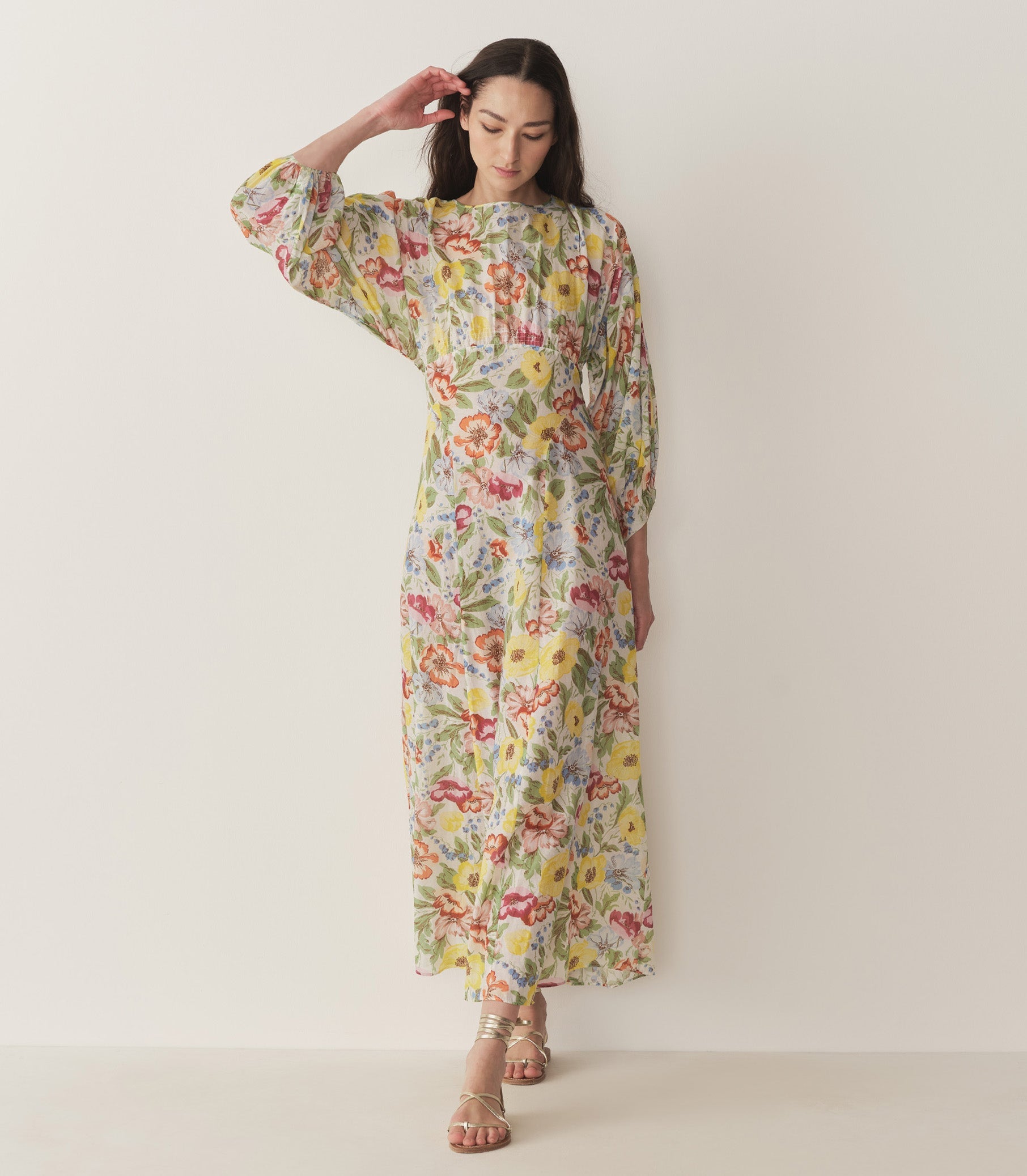 HMD -- OLIANA DRESS -- BLANC ANEMONE BLOOM view 2
