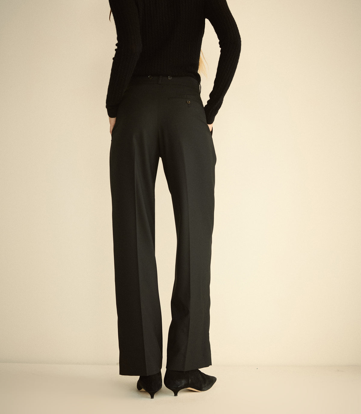 OLIVIA PANT -- BLACK view 4
