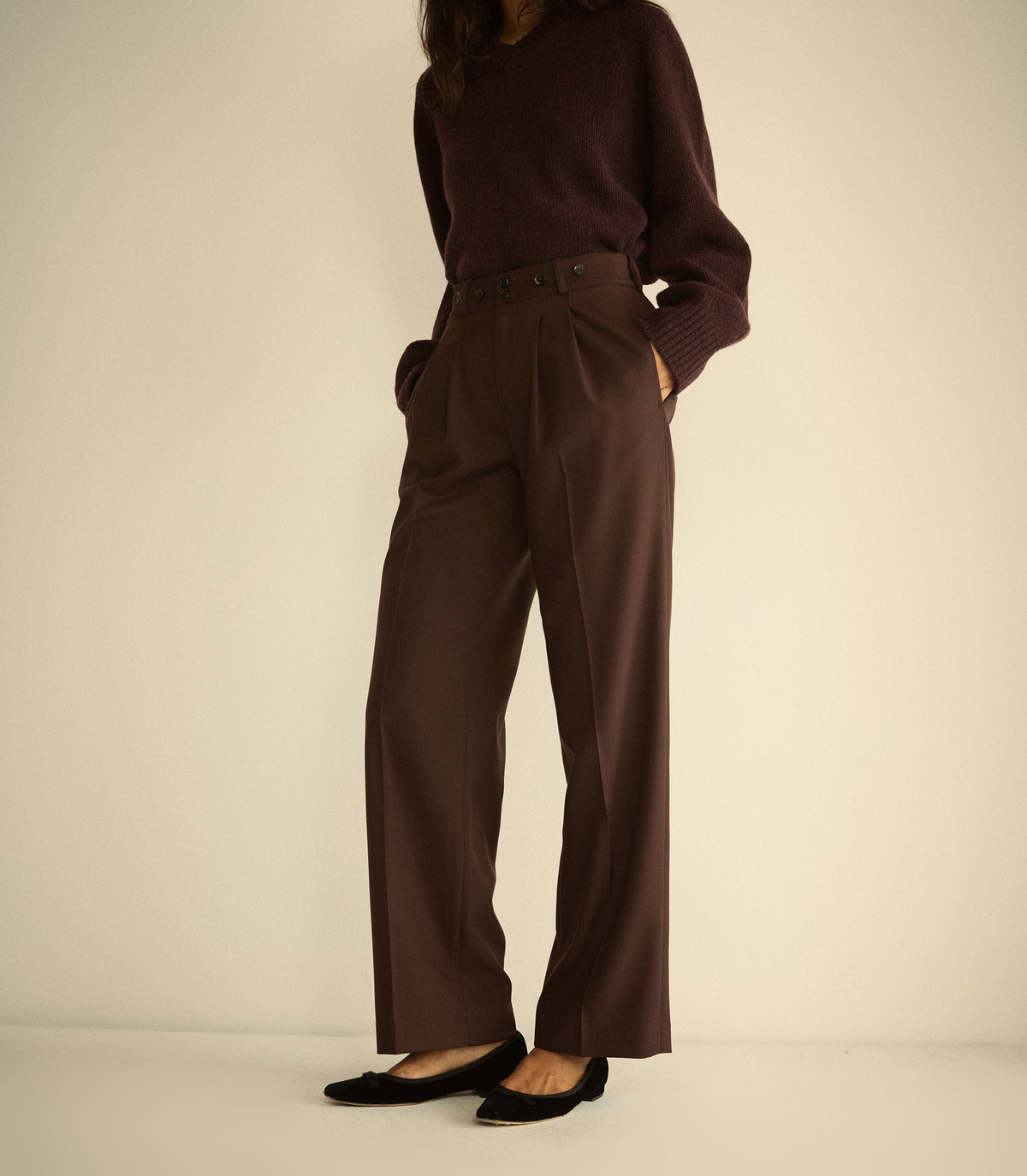 OLIVIA PANT -- CLOVE