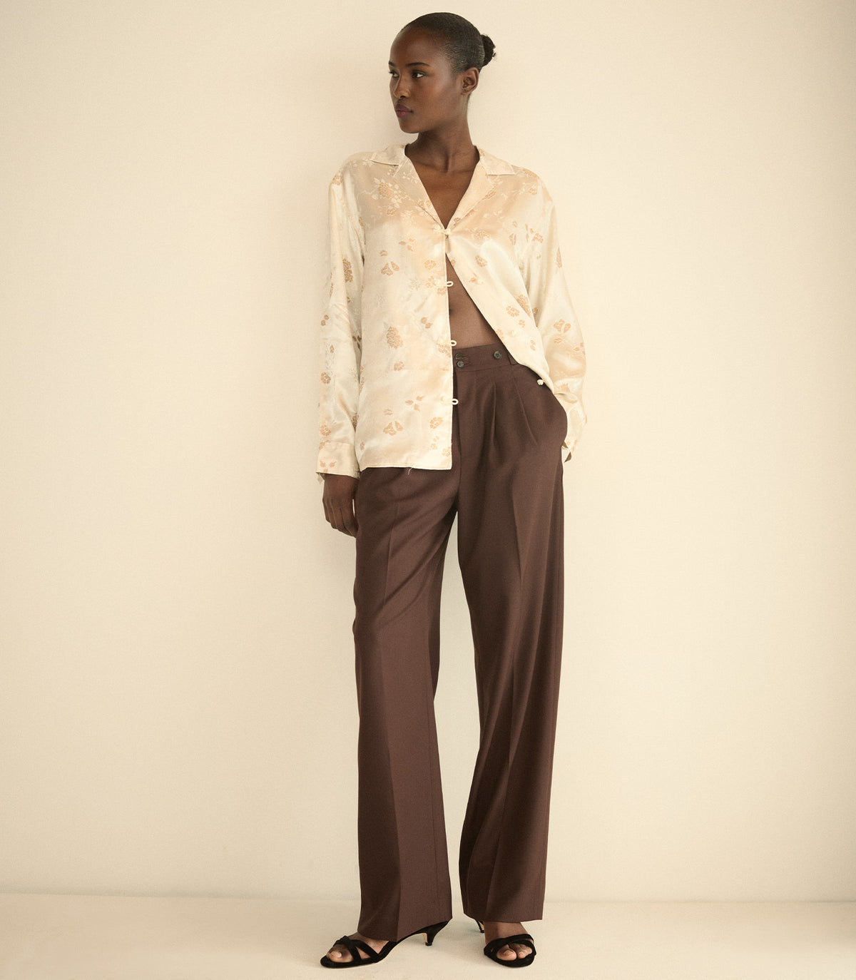 OLIVIA PANT -- CLOVE
