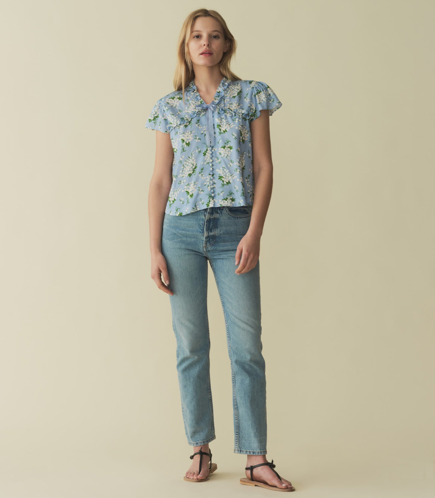 OPALINE TOP -- SKY MAY BELL FLORAL