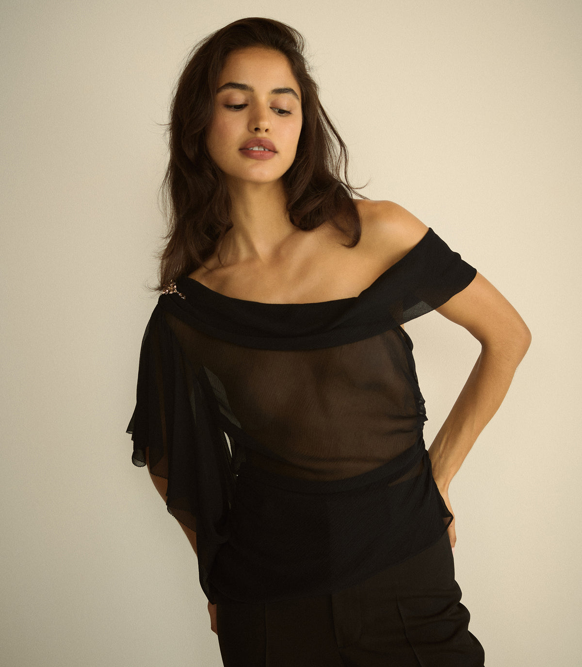 OPERA TOP -- BLACK