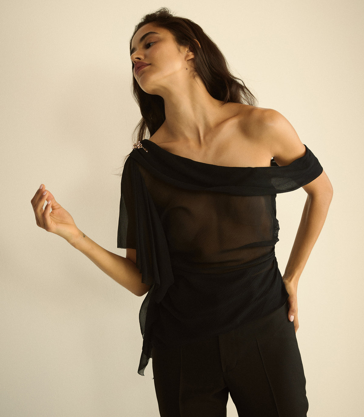 OPERA TOP -- BLACK view 2
