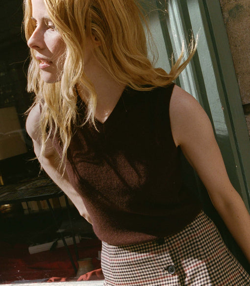 DAMIA CASHMERE VEST -- DARK UMBER