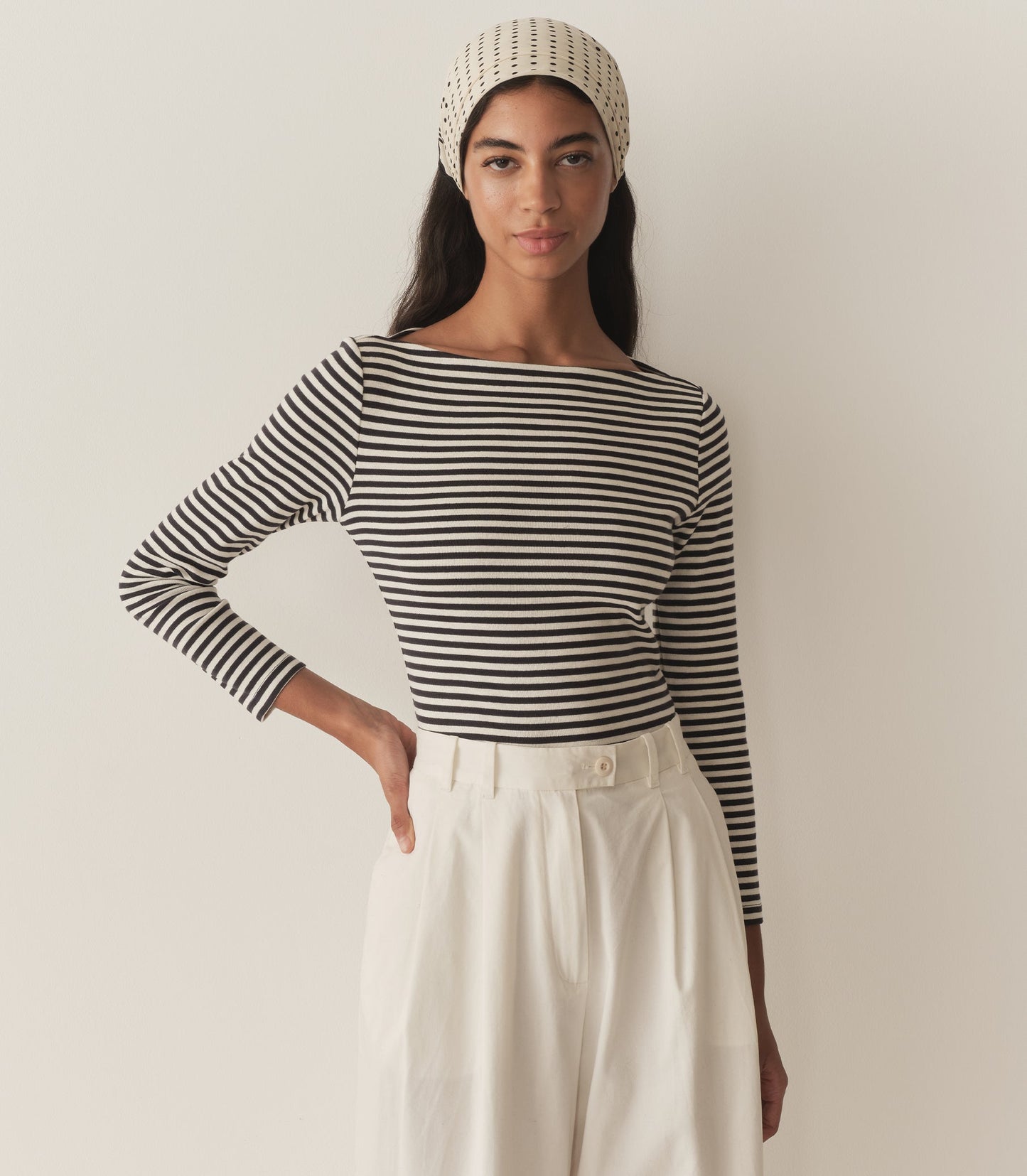 HMD -- PAULETTE TEE -- NAVY NANTUCKET STRIPE