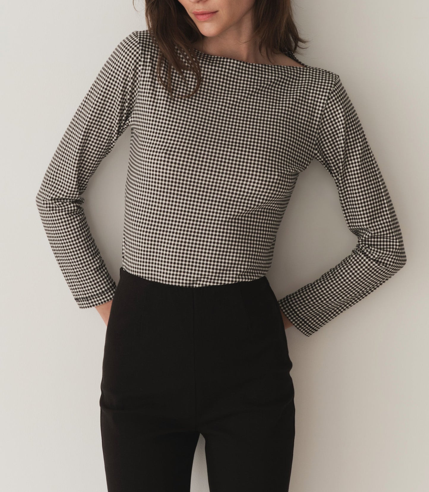HMD -- PAULETTE TEE -- NOIR LA MADDALENA GINGHAM