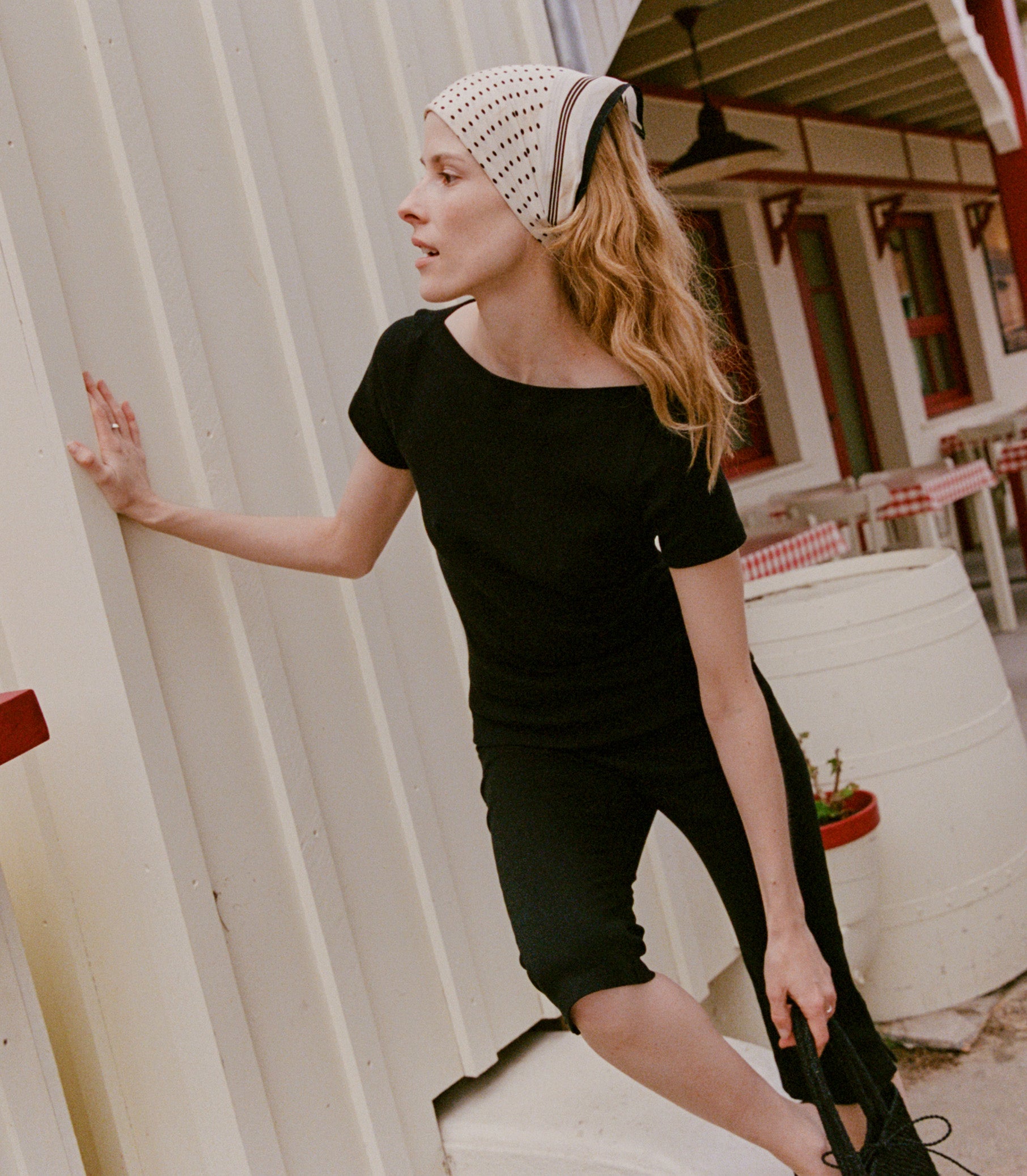 PAULINE TEE -- BLACK view 3