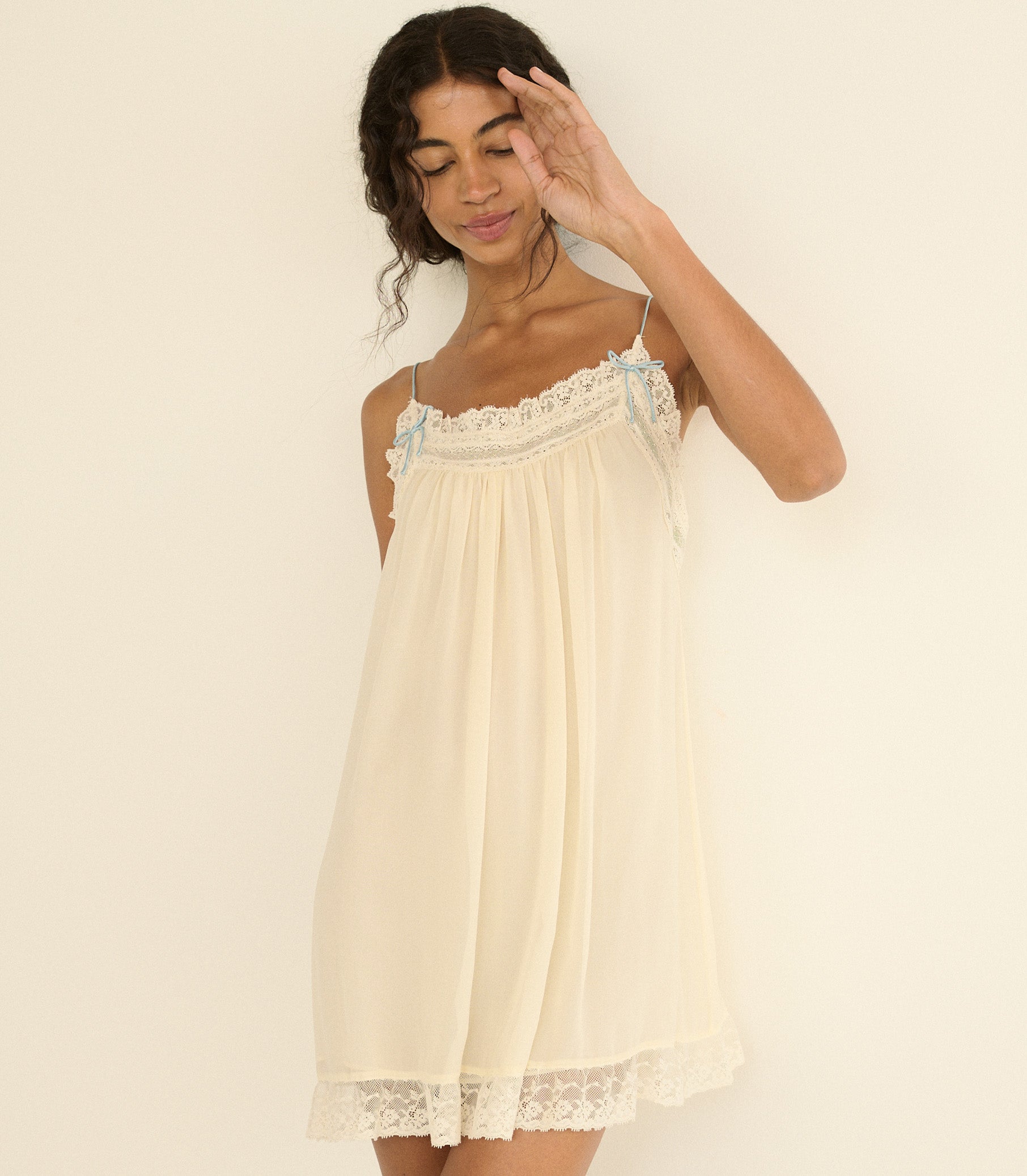 PENELOPE DRESS -- VANILLE view 3
