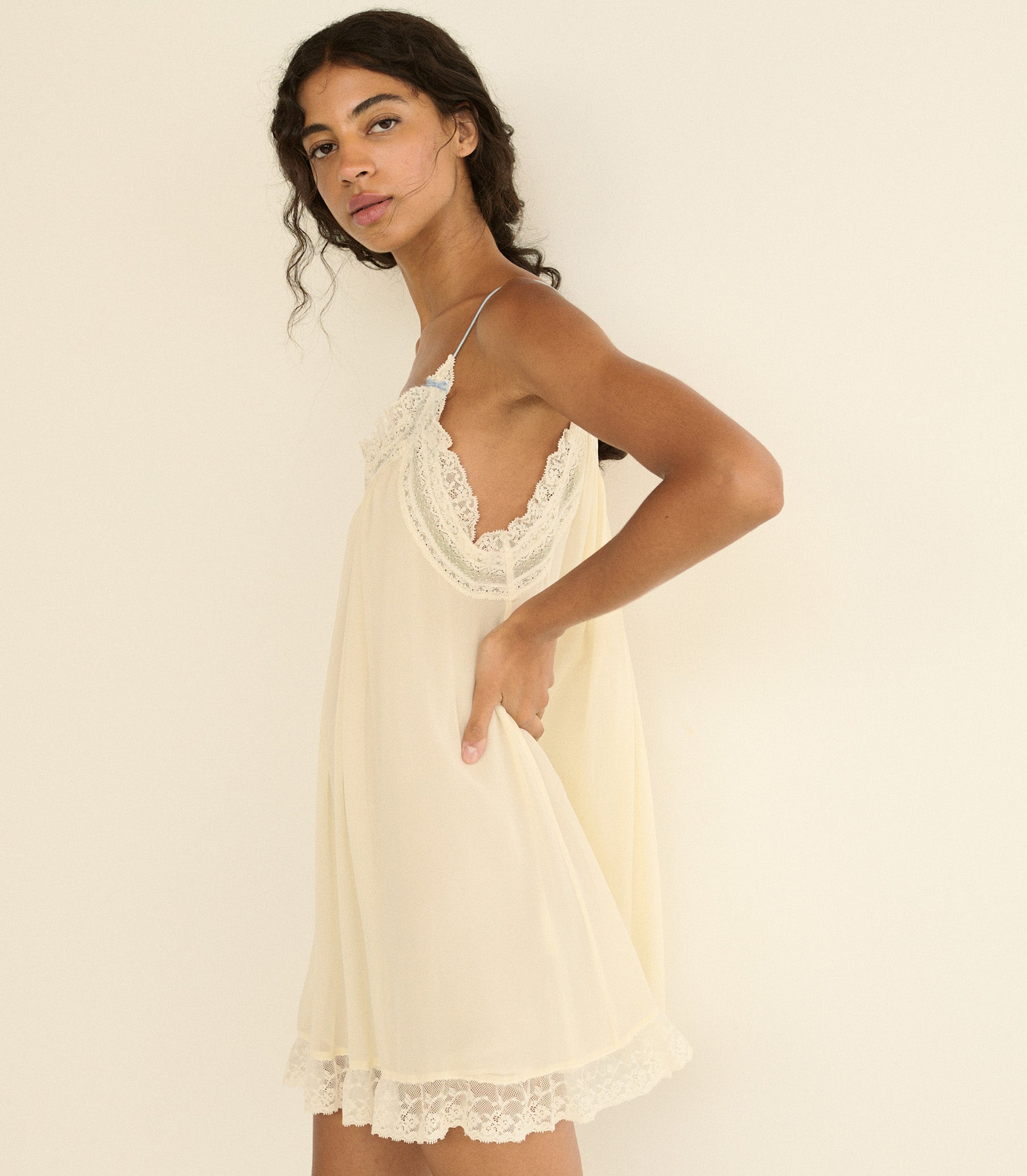 PENELOPE DRESS -- VANILLE view 3
