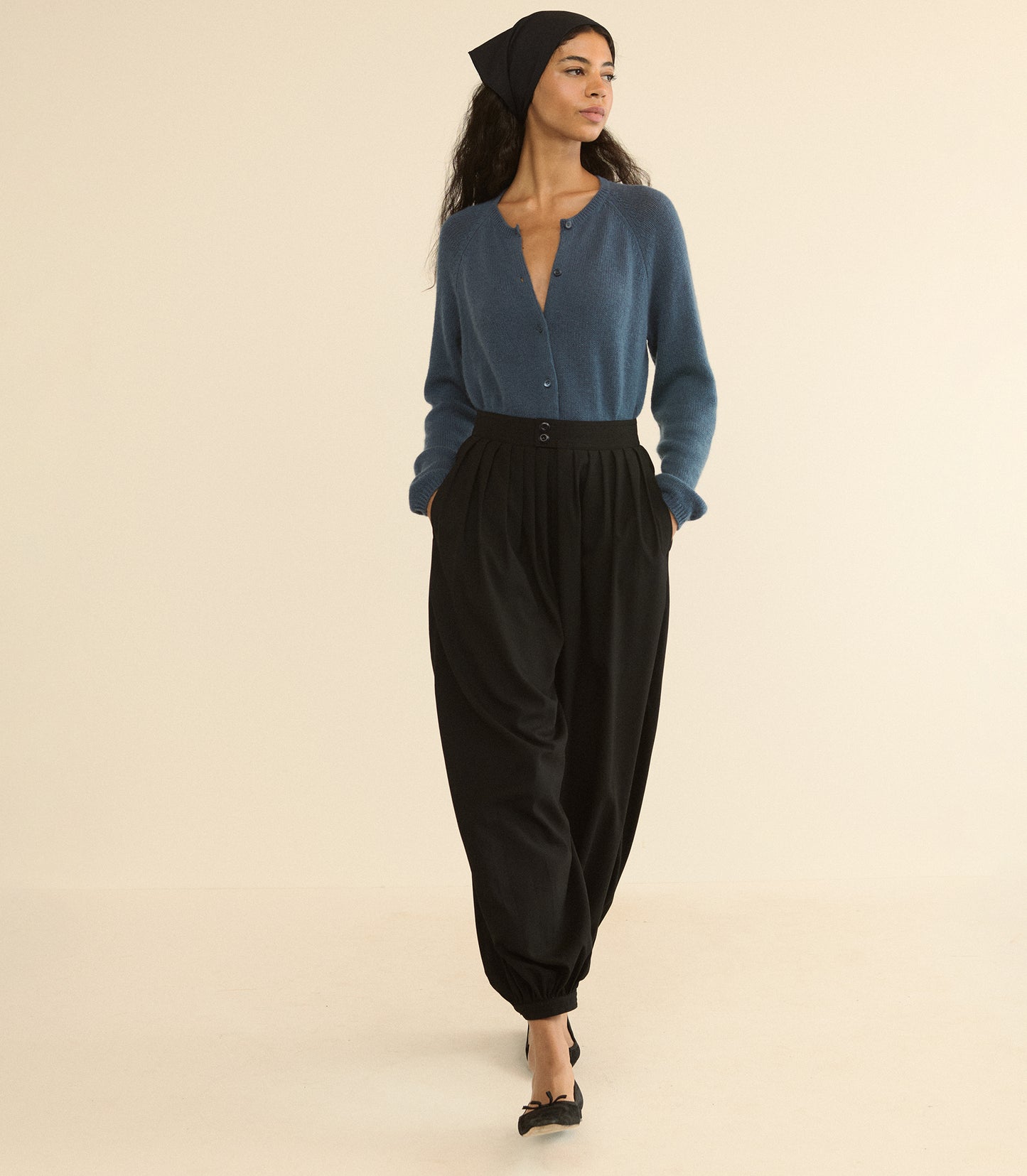 PEROLINE CASHMERE CARDIGAN -- BLUE STONE