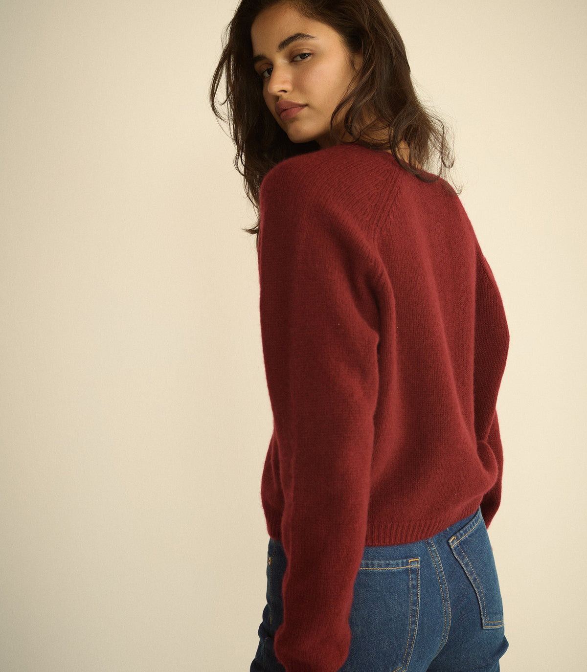 PEROLINE CASHMERE CARDIGAN -- LOIRE ROUGE view 6
