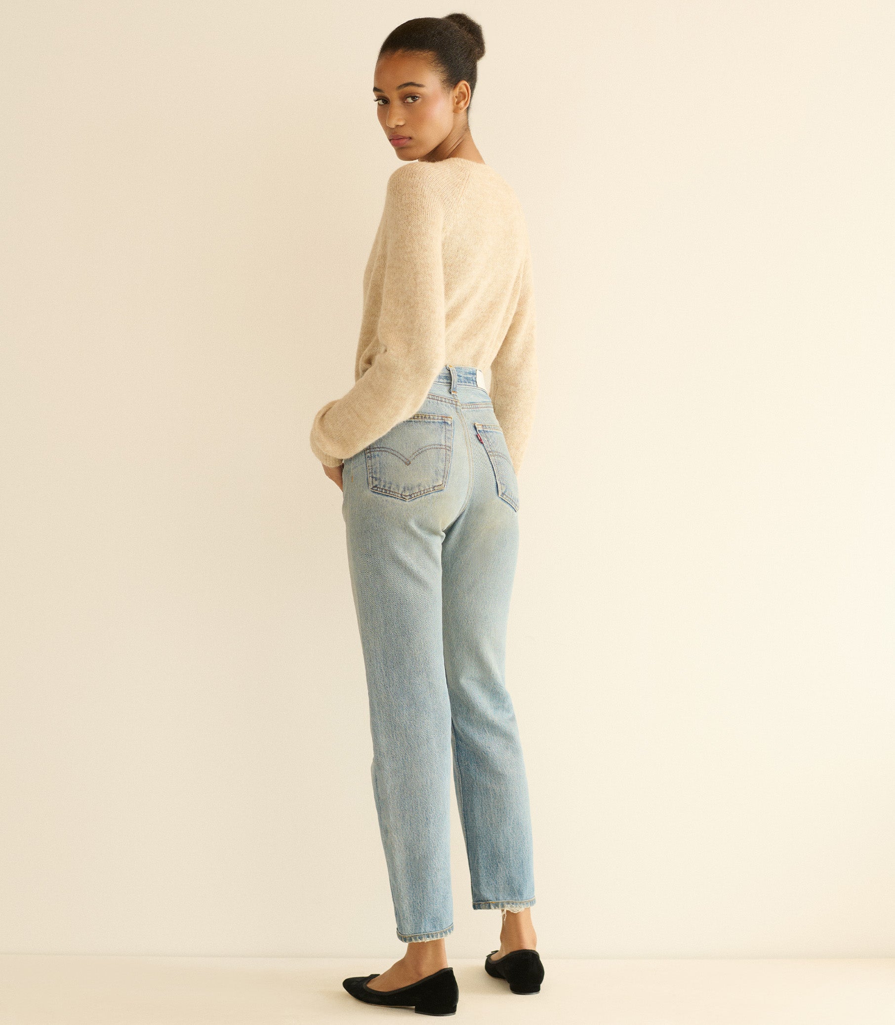 HMD -- PETRA CARDIGAN -- HAZELNUT CREME view 7
