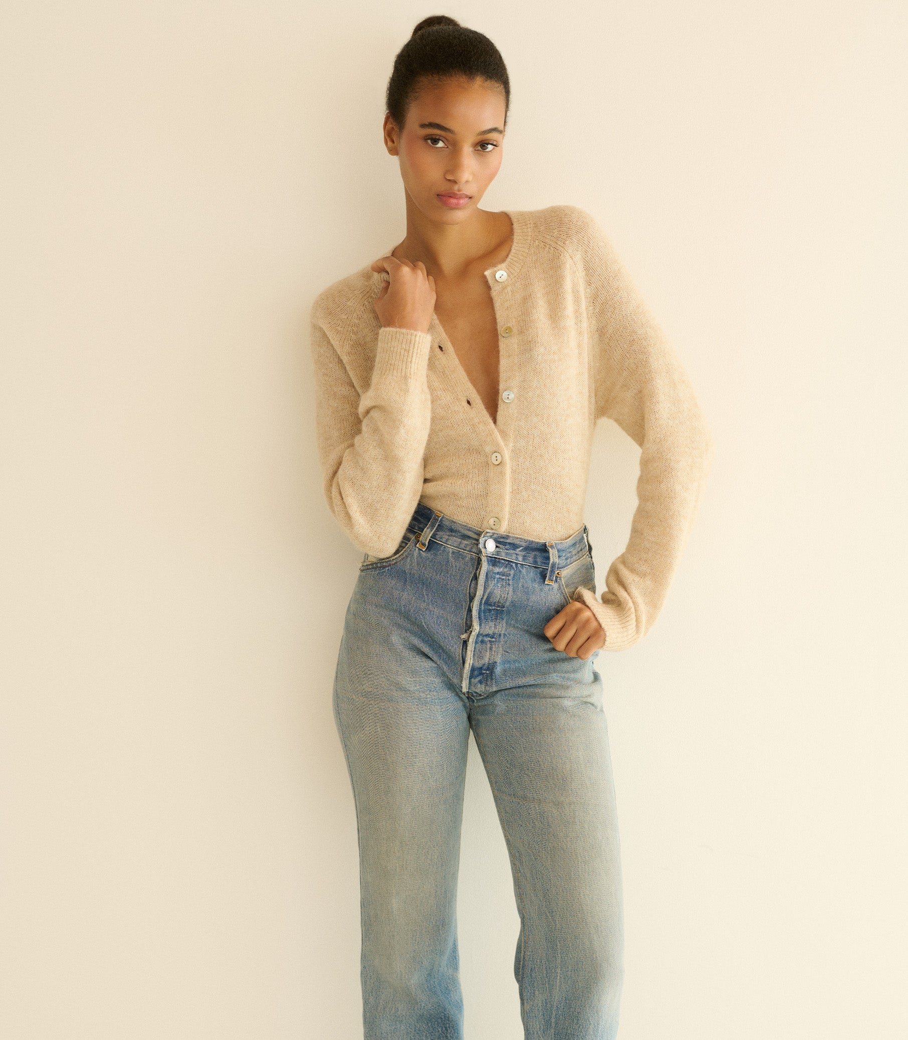 Petra Cardigan - Hazelnut Creme | DÔEN