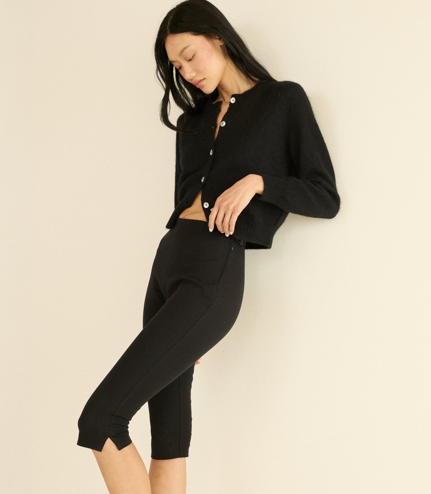HMD -- PETRA CARDIGAN -- BLACK