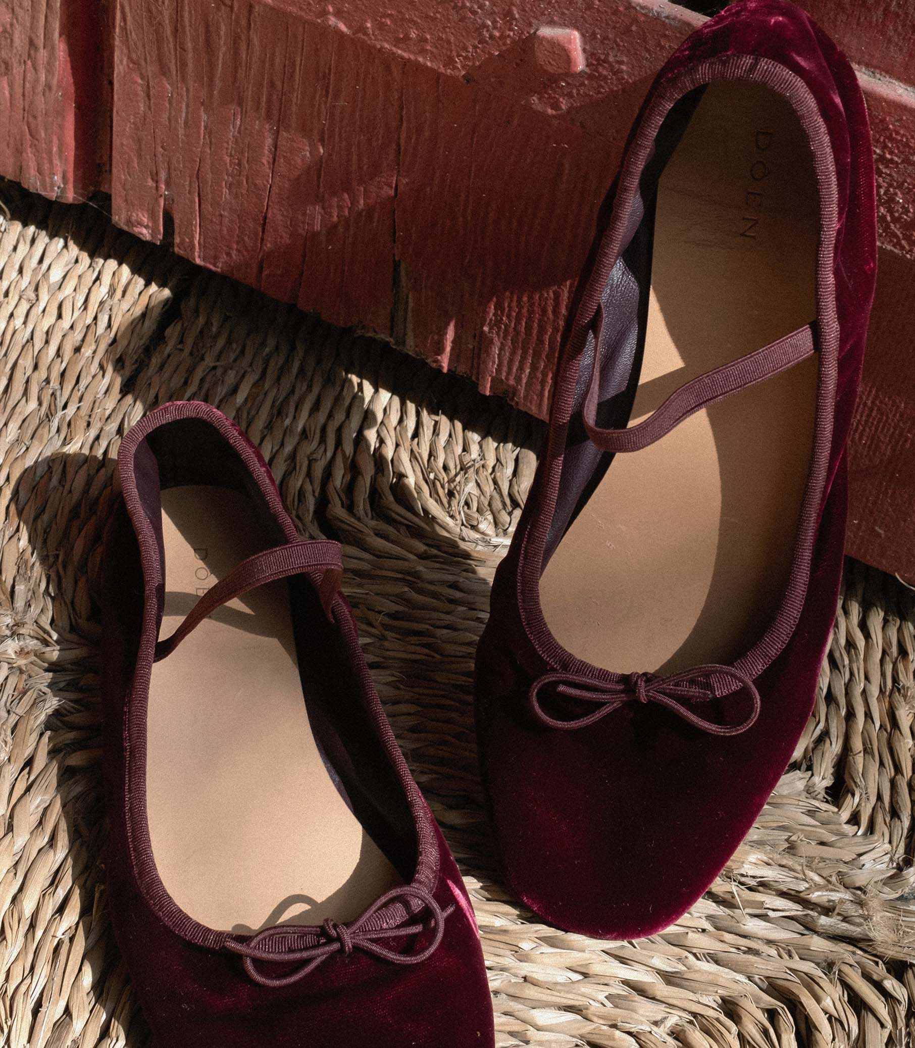 PILLAR MARY JANE -- CRIMSON VELVET view 2