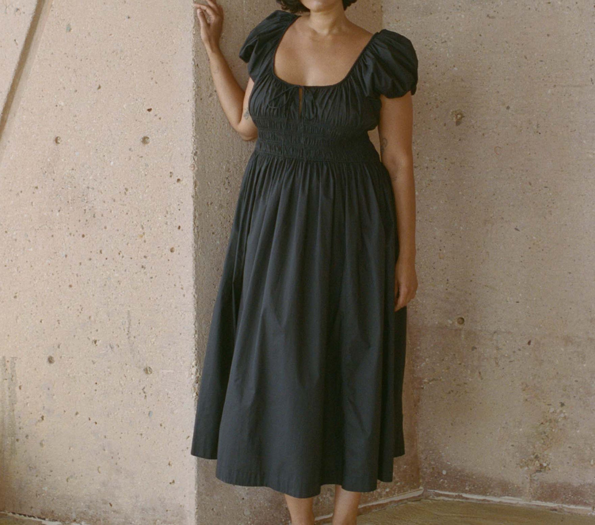 HMD -- QUINN DRESS -- BLACK view 1
