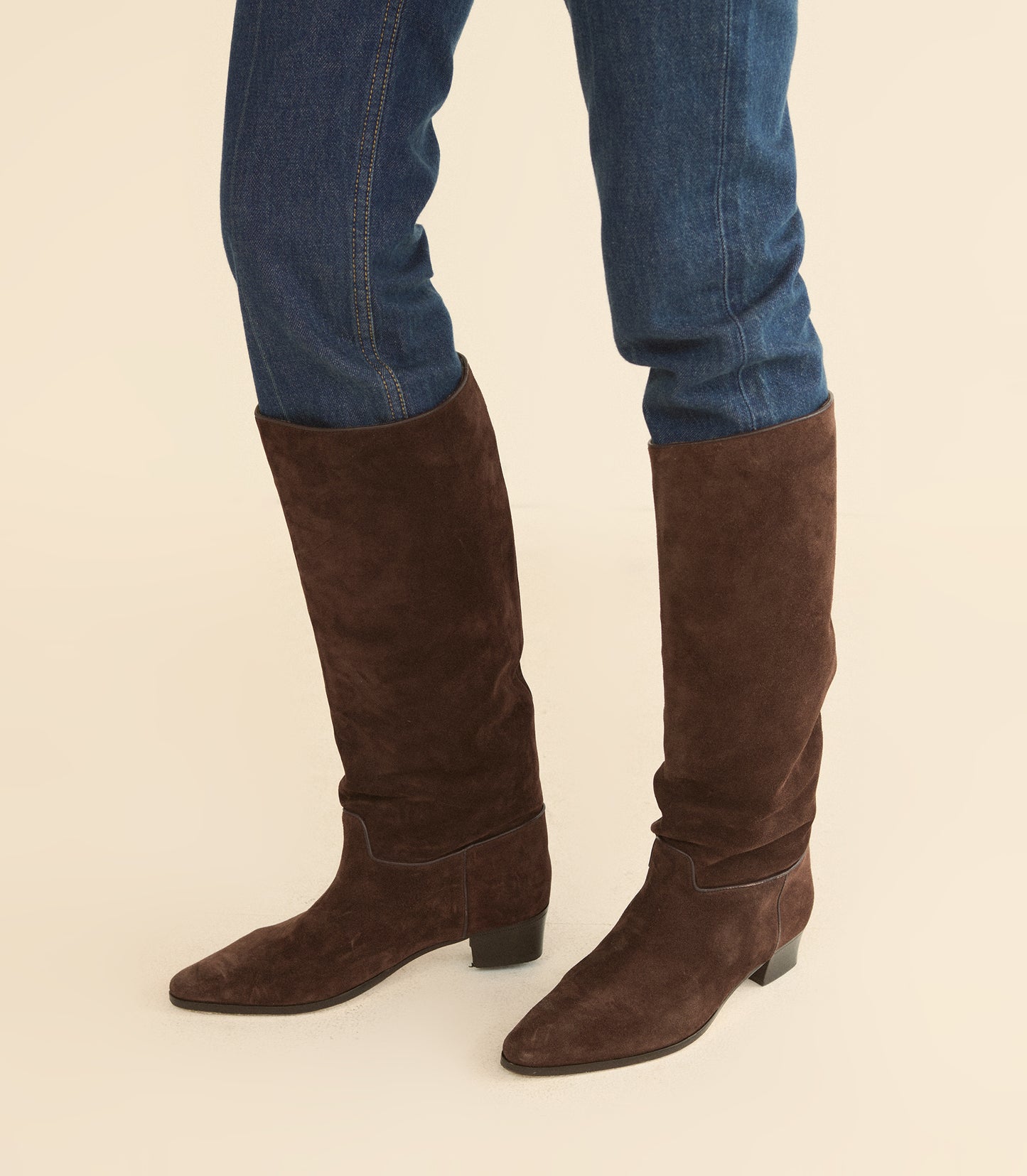 RIVIERA BOOT -- EQUESTRIAN BROWN SUEDE