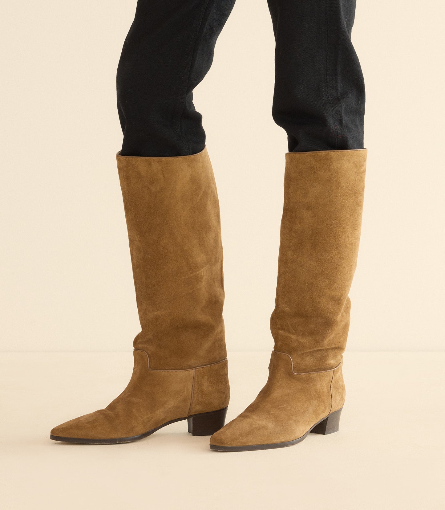 RIVIERA BOOT -- TOBACCO SUEDE