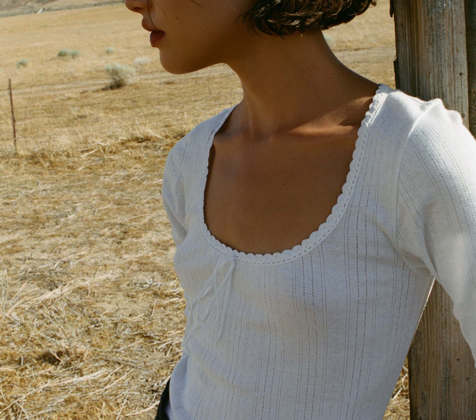 HMD -- ROMY TEE -- SALT view 3
