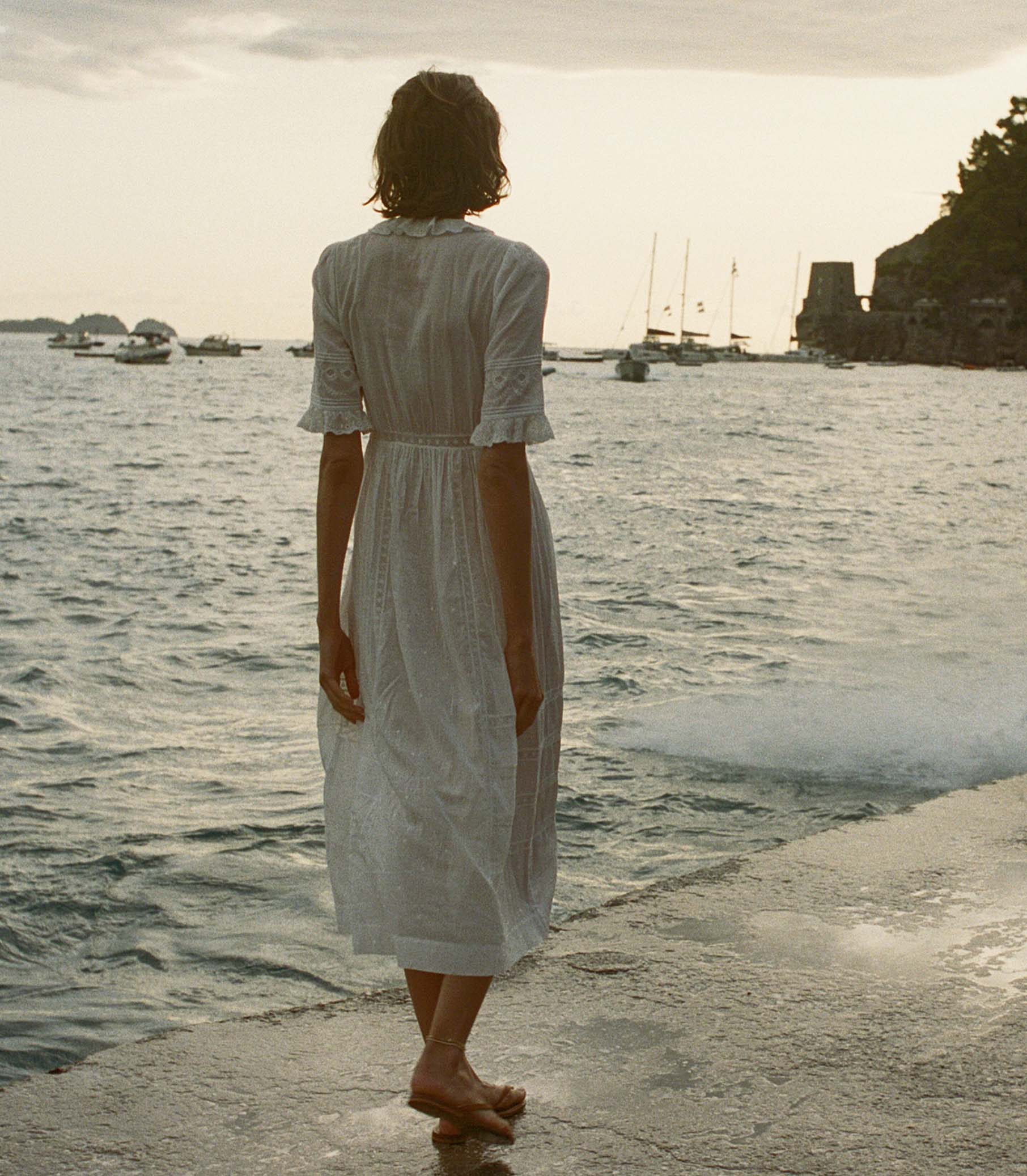 HMD -- ROSABELLA DRESS -- SALT view 2
